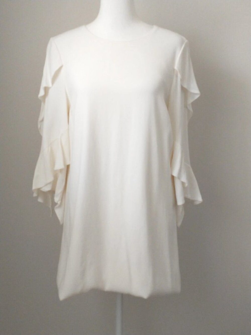 Share Alexis White Ruffled A-line Mini Casual Wedding Bridal Dress XS Coastal